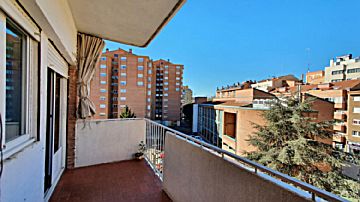  Venta de piso con terraza en Eras del Bosque-San Juanillo-Pan y Guindas (Palencia)