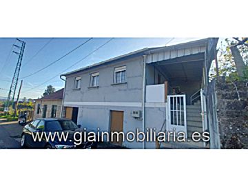 011598 Venta de casa con terraza en Fornelos (Salvaterra de Miño)