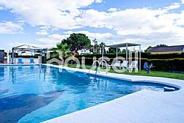  Venta de casas/chalet con piscina y terraza en Arrayanes-Belén (Linares)