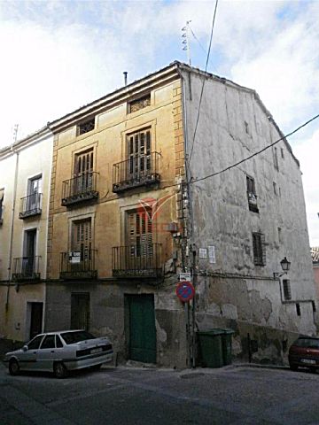 Imagen 1 Venta de casa en casco histórico (Cuenca)