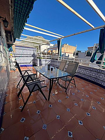  Venta de piso con piscina y terraza en Martos