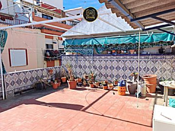 Foto 1 Venta de piso con terraza en San Ildefonso-La Alameda-Catedral (Jaén)