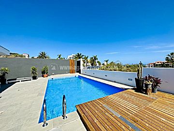 Imagen 1 Venta de casa con piscina en Puerto de la Cruz