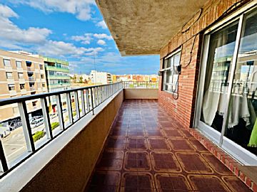 Imagen 1 Venta de piso en Acequión, Los Naúfragos (Torrevieja)