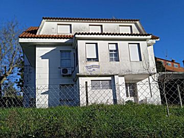 Foto Venta de casa con terraza en Cabral (Vigo), Cabral