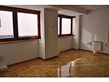 091419 Alquiler de oficina en Centro (Oviedo)