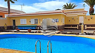 Imagen 1 Venta de casa con piscina en Palm-Mar (Arona)