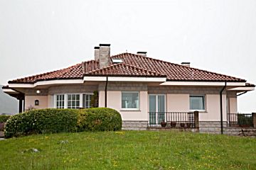  Venta de casas/chalet con terraza en Llanes (Llanes (Concejo))