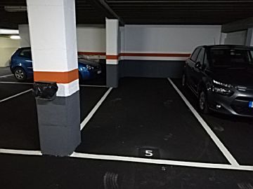  Venta de parking en El Natahoyo-Moreda (Gijón)